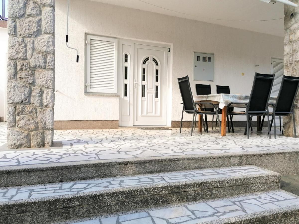 Apartmani Gaj Malinska Exterior photo