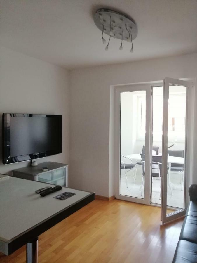 Apartmani Gaj Malinska Exterior photo